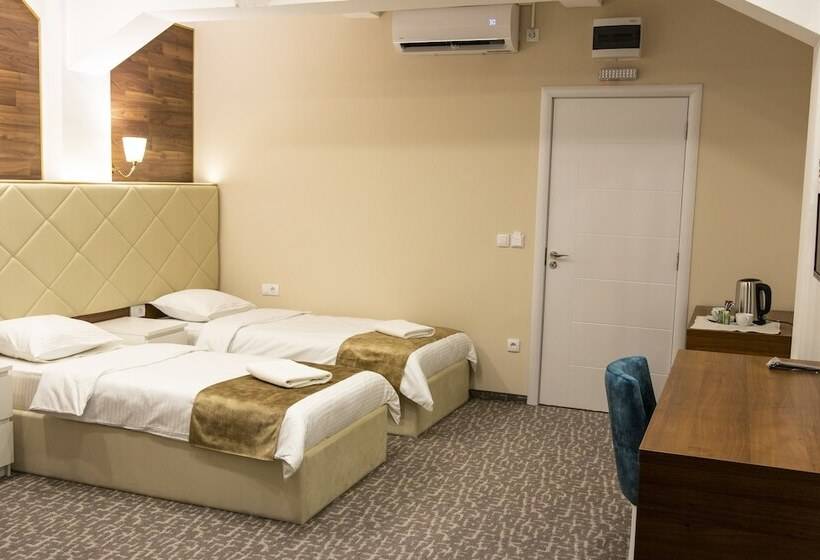 اتاق سوپریور سه تخته, Luxury Rooms Skadarlija