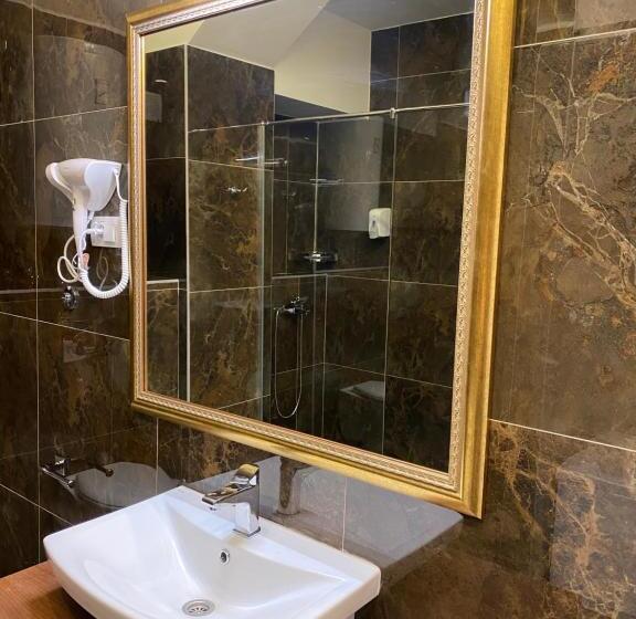 سوییت جونیور, Luxury Rooms Skadarlija