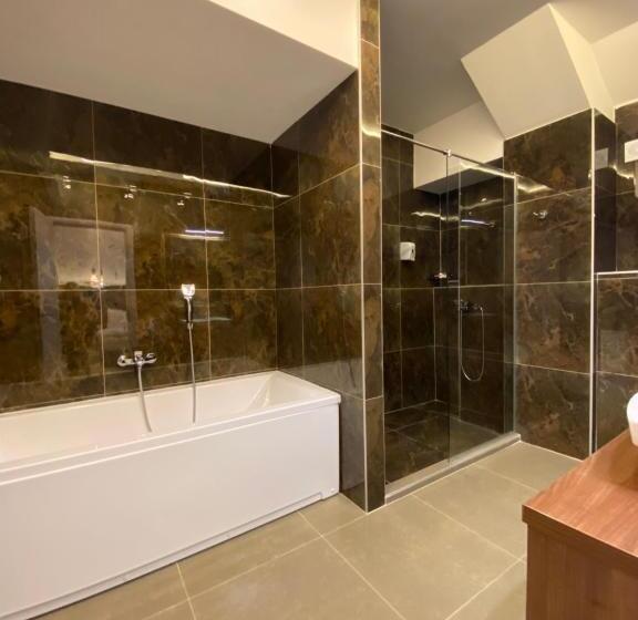سوییت جونیور, Luxury Rooms Skadarlija