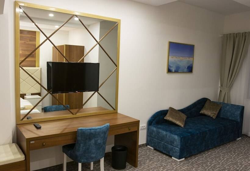 اتاق سوپریور سه تخته, Luxury Rooms Skadarlija