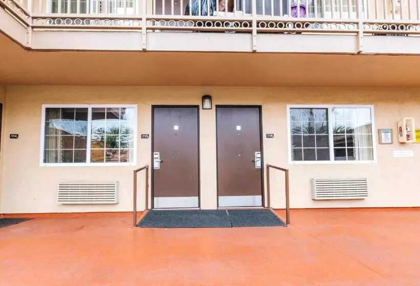 身障者適用スタンダードルーム, Anaheim Discovery Inn And Suites