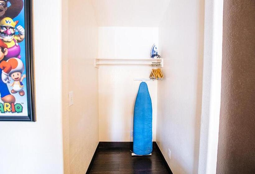 غرفة قياسية لذوى الاحتياجات الخاصة, Anaheim Discovery Inn And Suites