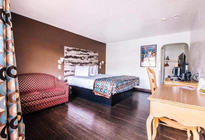 غرفة قياسية سرير كينج لذوى الإحتياجات الخاصة, Anaheim Discovery Inn And Suites