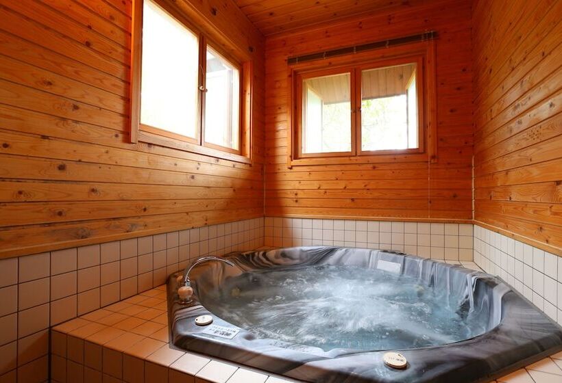 スタンダードルーム, Motoyu Kosenkaku