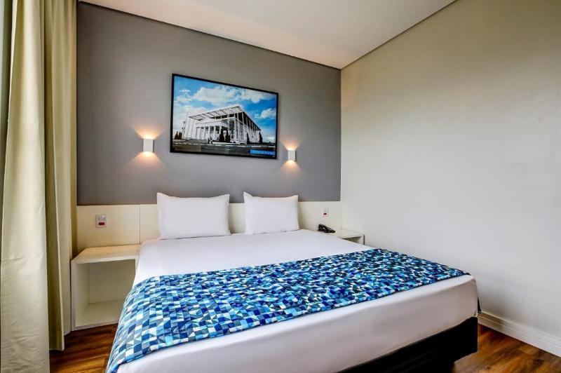 带大床的标准间, Best Western Plus Houston Atascocita Inn & Suites