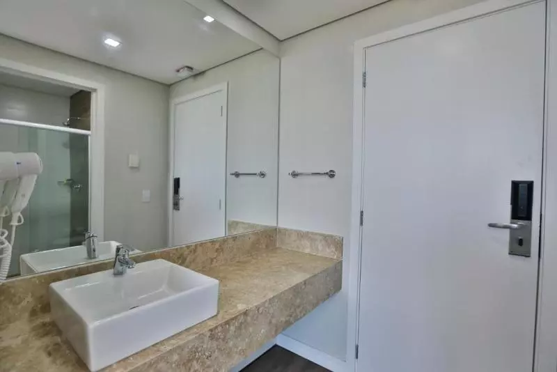 اتاق استاندارد با تخت بزرگ, Best Western Plus Houston Atascocita Inn & Suites