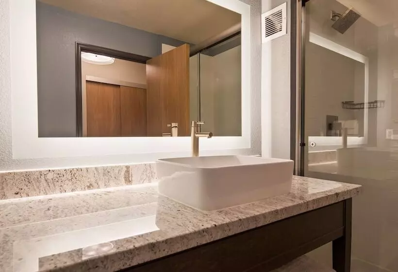 スイート, Best Western Plus Las Vegas West