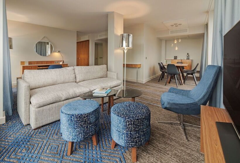 スイート, Doubletree By Hilton Hotel London  Tower Of London