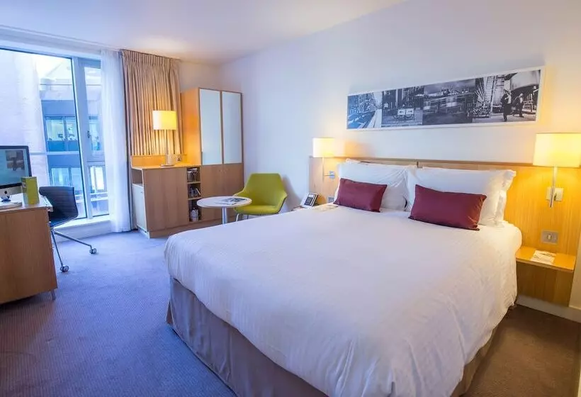 デラックスルーム, Doubletree By Hilton Hotel London  Tower Of London