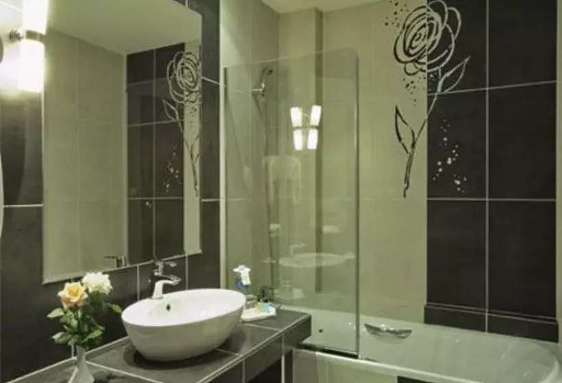 اتاق استاندارد, Eden Phoenix