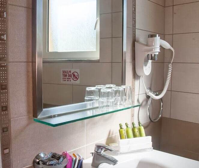 Номер Стандарт Индивидуальный, Glyfada Beach