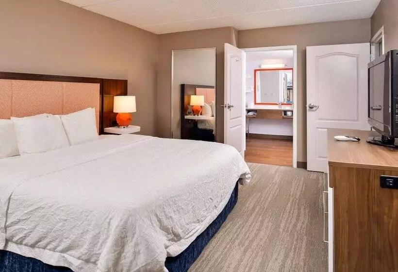 スイート, Hampton Inn Emporia