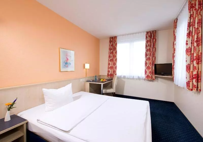 Standard Room King Size Bed