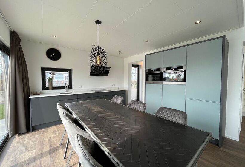 プールビュージュニアスイート, Lux Belle Mare Resort & Villas