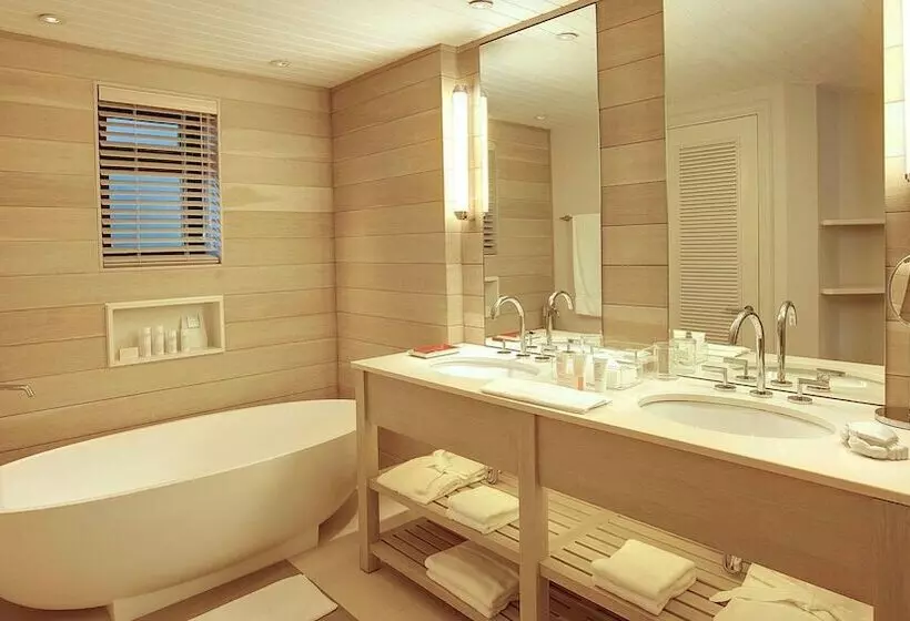 سوییت جونیور, Lux Belle Mare Resort & Villas