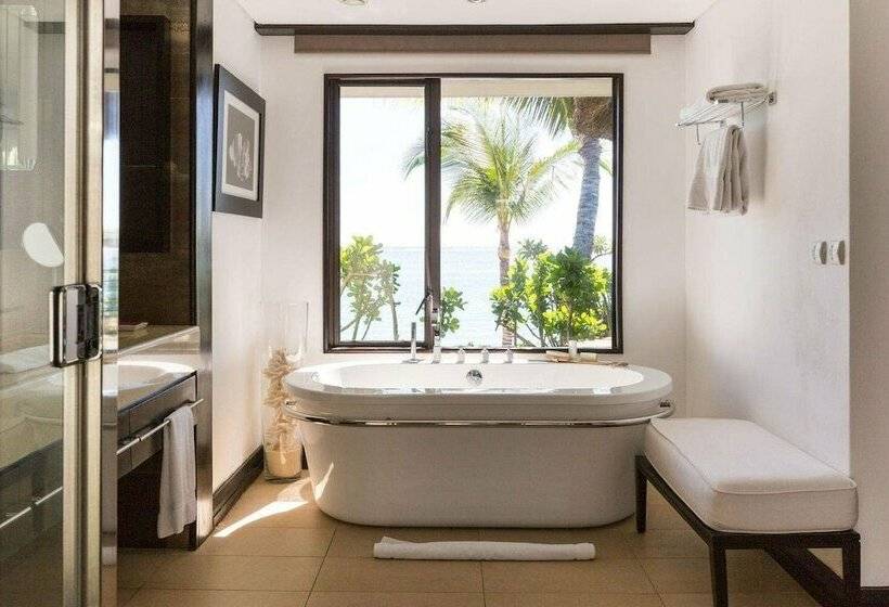 ویلای 1 خوابه با چشم‌انداز دریا, Lux Belle Mare Resort & Villas