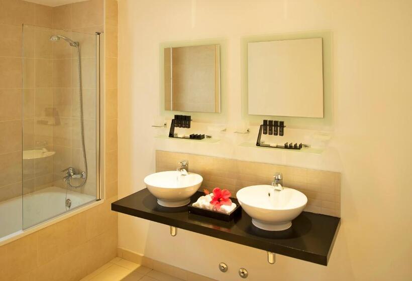 سوییت خانوادگی, Melia Tortuga Beach   All Inclusive