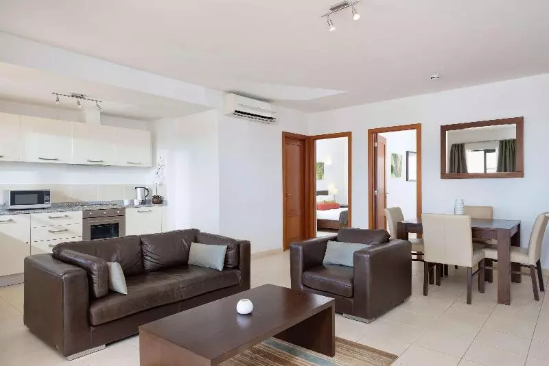 سوییت, Melia Tortuga Beach   All Inclusive