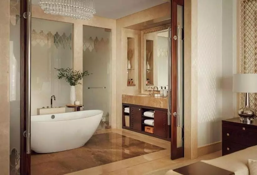 オーシャンビューのプレミアムルーム。, One&only The Palm Dubai