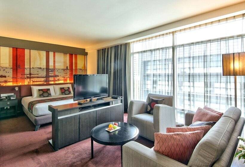 سوییت جونیور با چشمانداز شهر, Park Plaza Bangkok Soi 18
