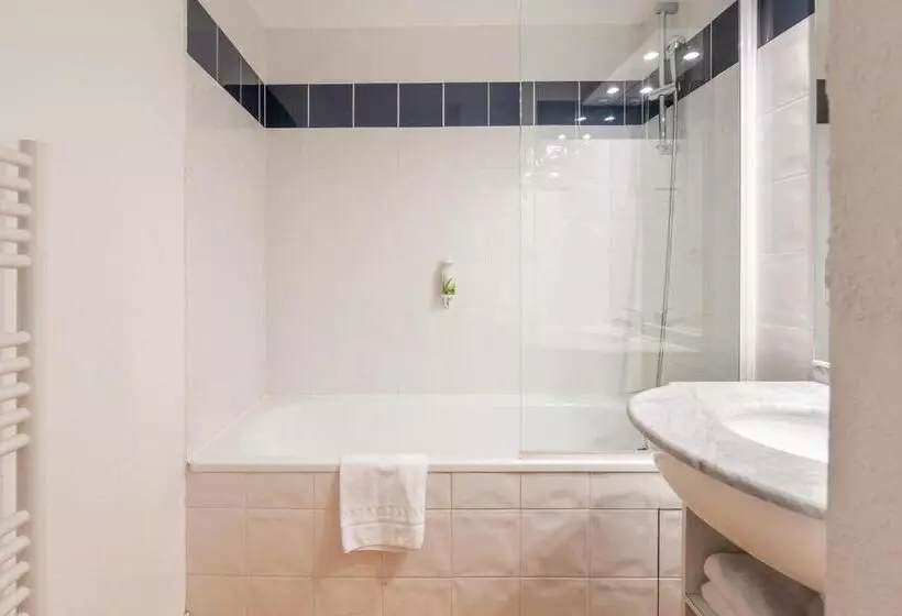 استودیوی استاندارد, Residhotel Grenette