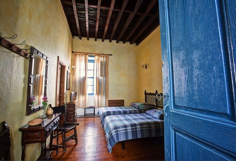 标准间, Rural 4 Esquinas