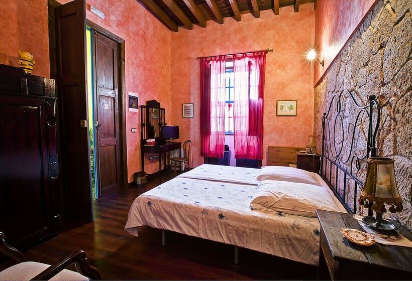 标准间, Rural 4 Esquinas