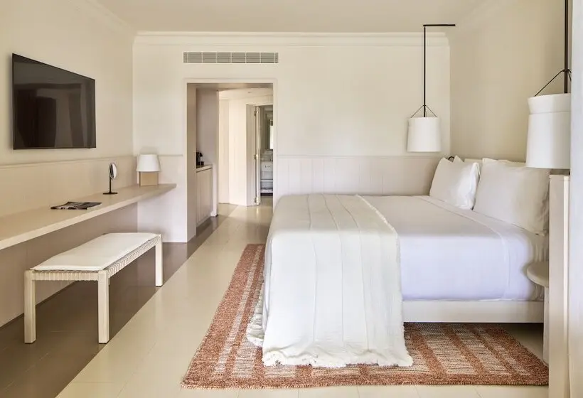 Juniorsviitti Allasnäkymä, Lux Belle Mare Resort & Villas