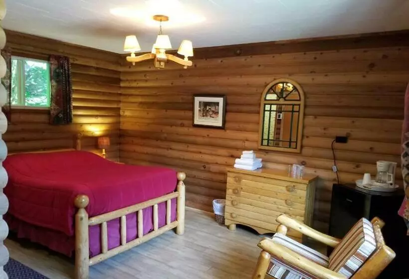 スタンダードルーム, Kan à Mouche Pourvoirie Auberge Et Chalets