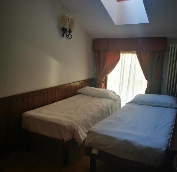 2 Bedroom Suite with Balcony, Residence Le Grand Chalet