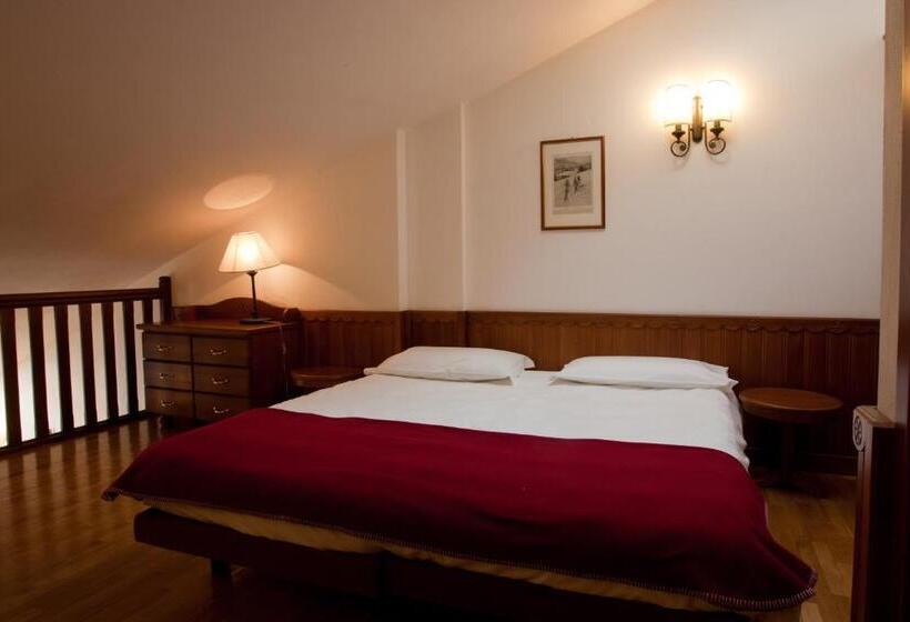 2 Bedroom Suite with Balcony, Residence Le Grand Chalet