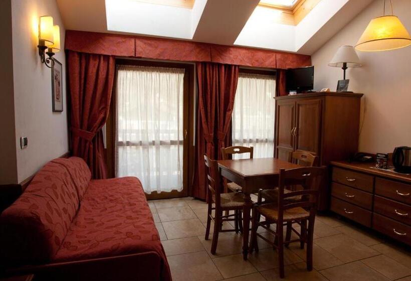 2 Bedroom Suite with Balcony, Residence Le Grand Chalet