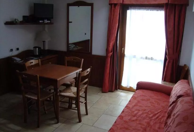 سوییت با چشمانداز کوه, Residence Le Grand Chalet