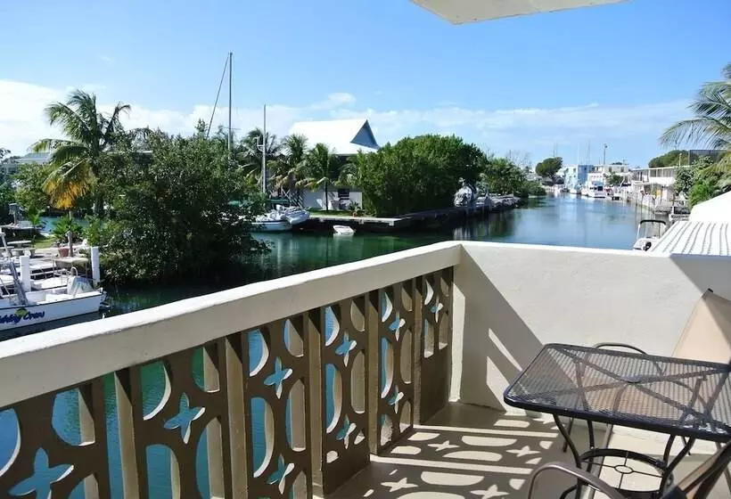 キングサイズベッドのスタンダードルーム, Creekside Inn Islamorada