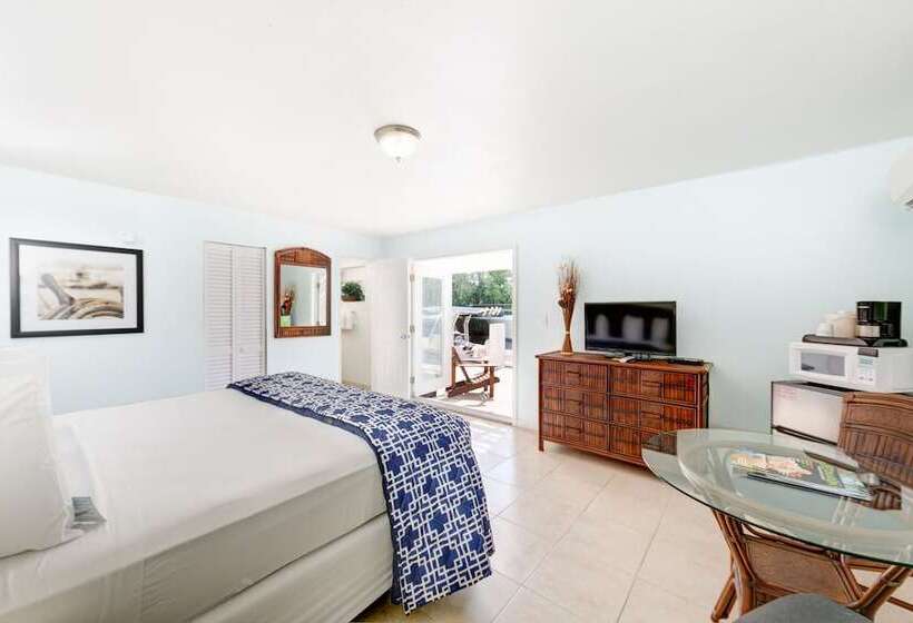 غرفة قياسية سرير كينج, Creekside Inn Islamorada