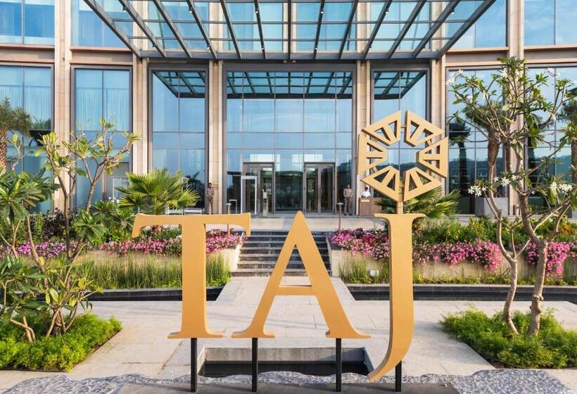 带大床的豪华间, Taj Lakefront Bhopal