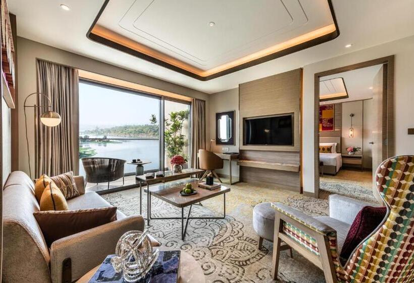 豪华套房, Taj Lakefront Bhopal