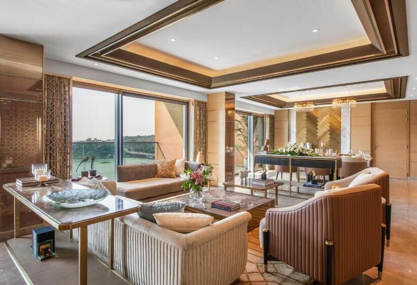 总统套房, Taj Lakefront Bhopal