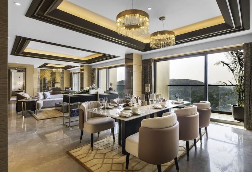 Президентский Люкс, Taj Lakefront Bhopal