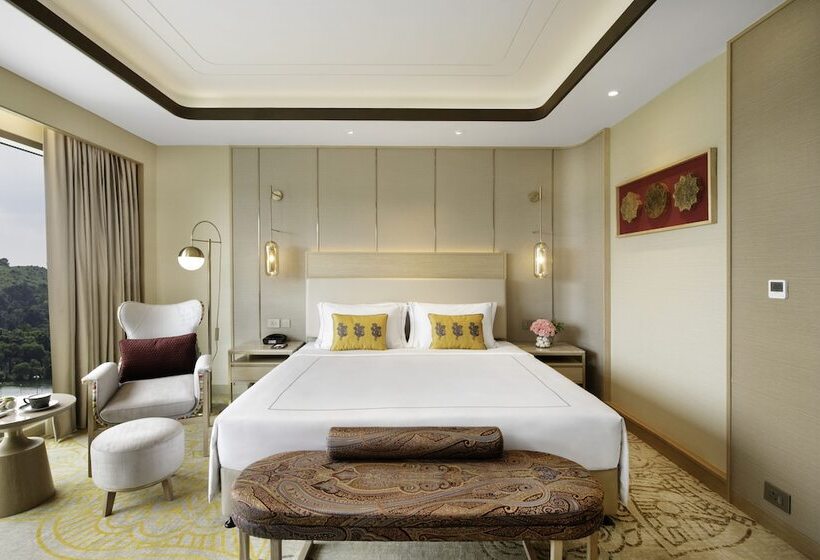 豪华房间, Taj Lakefront Bhopal
