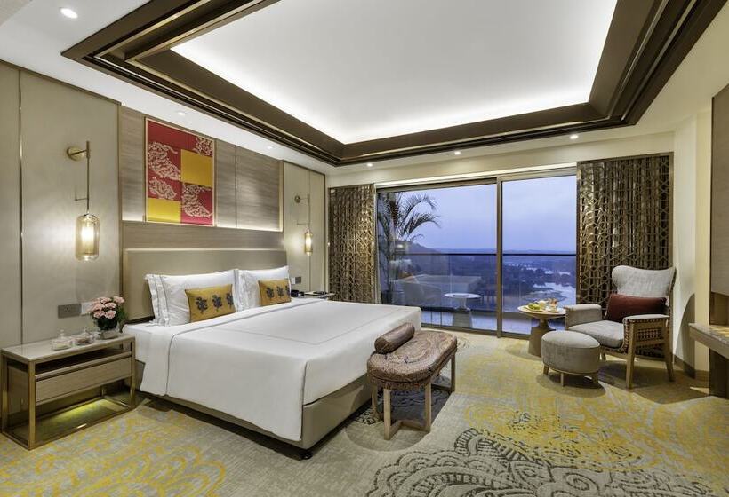 豪华套房, Taj Lakefront Bhopal