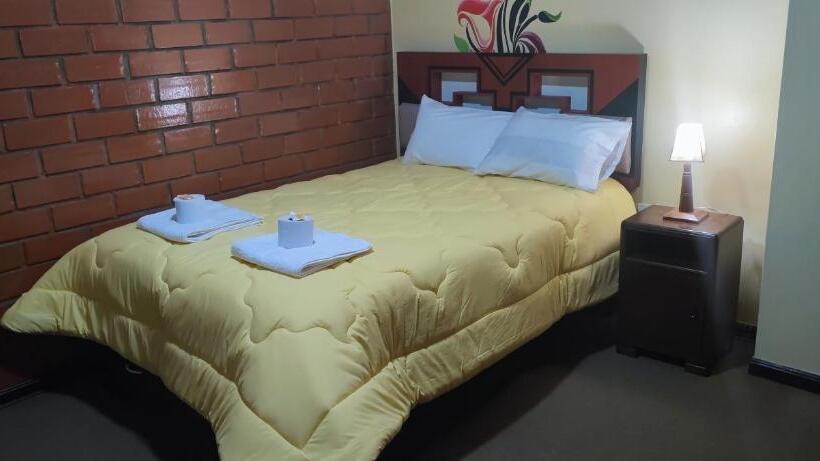 اتاق لوکس, Mirador Backpackers B&b