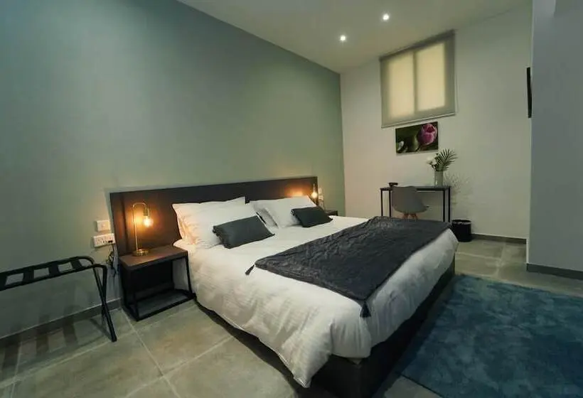 اتاق استاندارد, Guest House Capital Inn