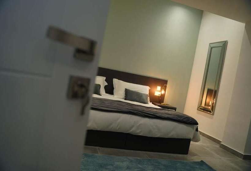 اتاق استاندارد, Guest House Capital Inn