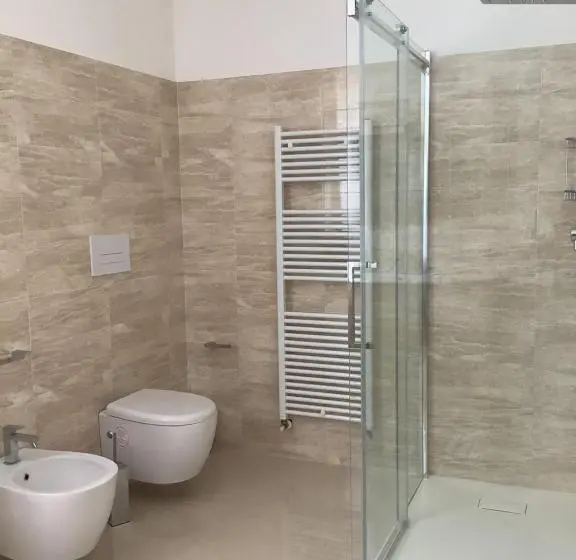اتاق لوکس, Villafiore
