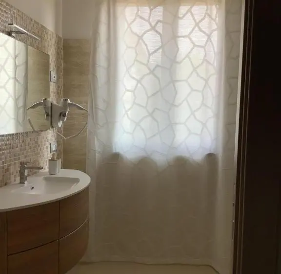 اتاق لوکس, Villafiore