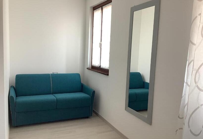 标准三人间, Villafiore