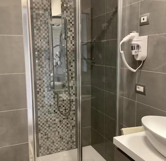 اتاق استاندارد چهار تخته, Villafiore