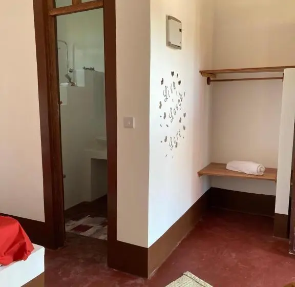 Standardzimmer, Habibi B&b