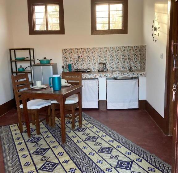 דירת חדר סופריור, Habibi B&b